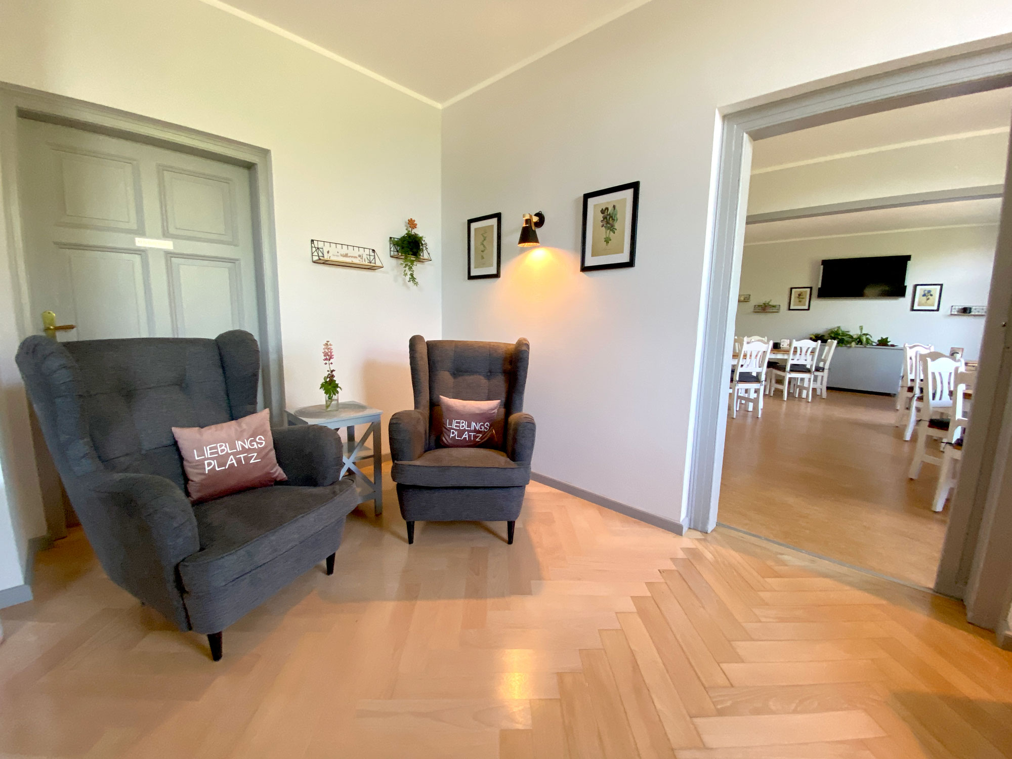 gastraum_lieblingsplatz-durchgang